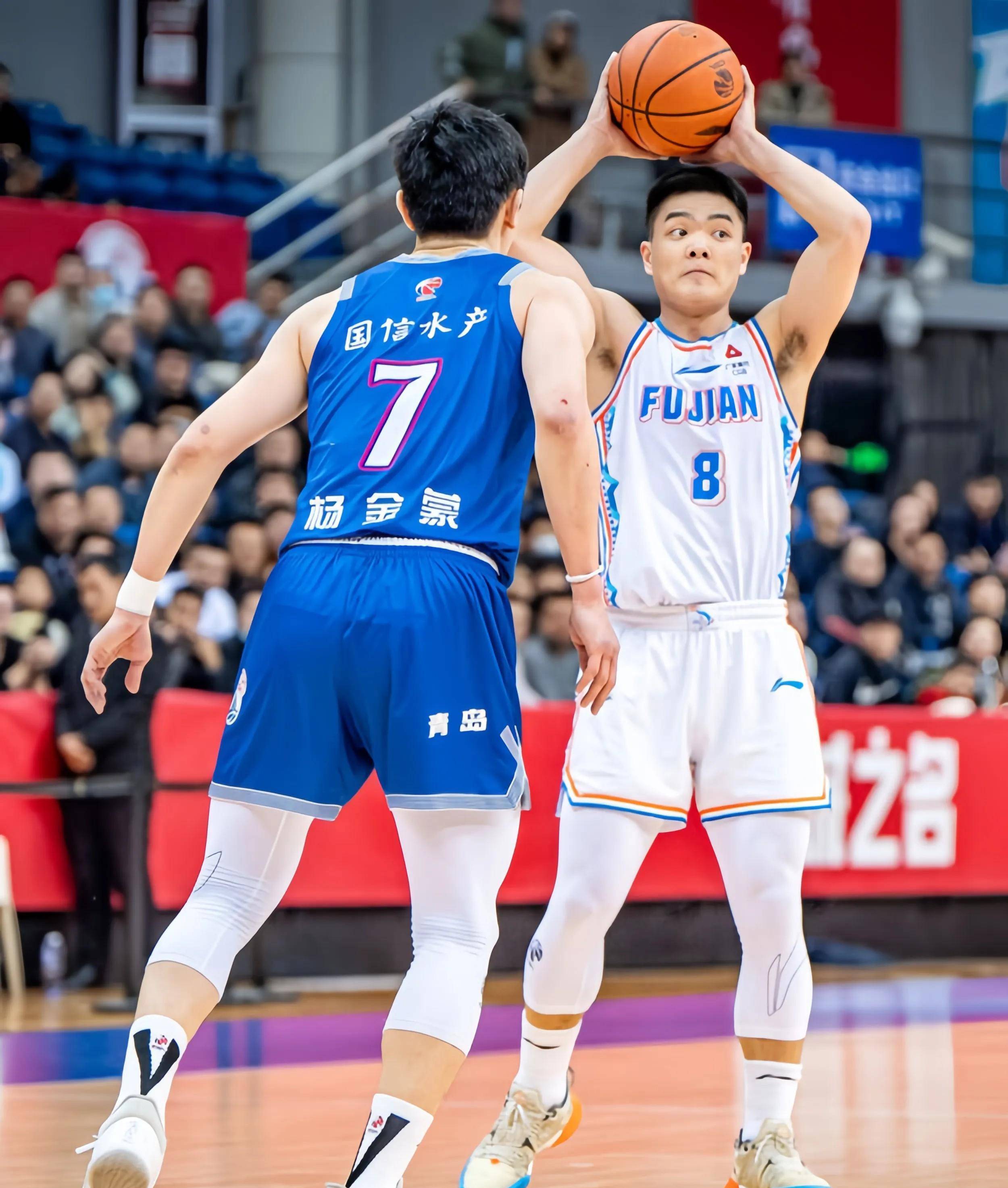 kaiyun-冲刺阶段体能课后;底特律活塞遗憾出局备战CBA常规赛;悬念犹存;赛程密集仍需轮换的简单介绍